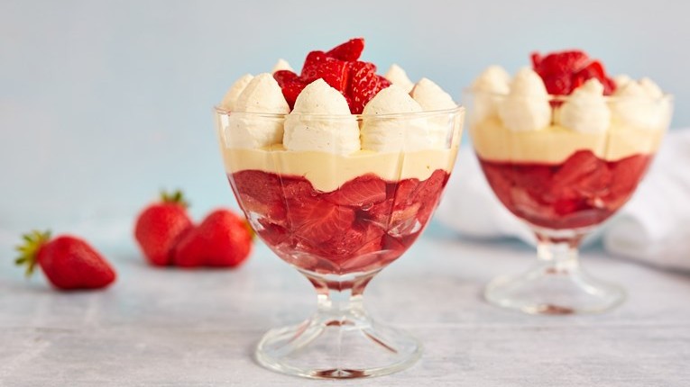 夏日的甜，来一份经典英式Trifle！